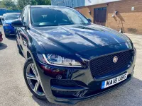 Used Jaguar F-Pace Portfolio 180 HP (132 kW) 2018 Black SUV