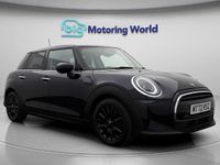 Used Mini Cooper Classic 134 HP (98 kW) 2022 Blue/black Hatchback