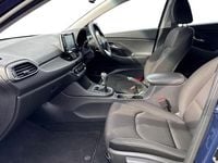 Used Hyundai i30 SE 140 HP (102 kW) 2019 Stellar blue Hatchback
