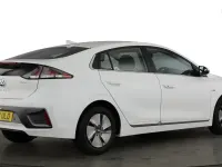 Used Hyundai Ioniq Premium 141 HP (103 kW) 2020 White Hatchback