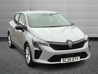 Used Renault Clio V Evolution 143 HP (105 kW) 2025 Metallic  ceramic grey  Hatchback