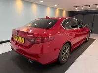 Used Alfa Romeo Giulia Super 180 HP (132 kW) 2016 Red Sedan
