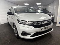 Used Dacia Sandero Essentiel 91 HP (66 kW) 2024 White Hatchback