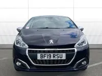 Gebraucht Peugeot 208 82 PS (60 kW) 2019 Blau Kleinwagen