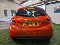 Used Peugeot 208 Allure 2018 Orange Hatchback