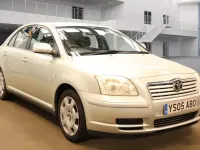 Used Toyota Avensis 129 HP (94 kW) 2005 Silver Hatchback