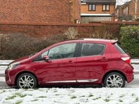 Used Toyota Yaris 2017 Red Hatchback
