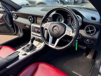 Used Mercedes SLK250 204 HP (150 kW) 2012 Silver Cabriolet