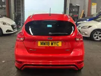 Used Ford Focus ST-Line 140 HP (102 kW) 2018 Red Hatchback