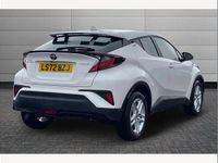Used Toyota C-HR 122 HP (89 kW) 2022 Pure white SUV