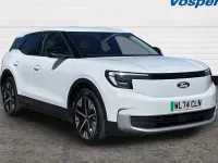 Begagnad Ford Explorer Select 210 kW (286 HK) 2024 Vit SUV