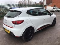 Used Renault Clio IV Dynamique 2014 White Hatchback