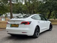 Used Tesla Model 3 Long Range AWD 366 kW (498 HP) 2022 White Sedan