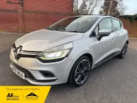 Used Renault Clio Dynamique 110 HP (80 kW) 2017 Silver metallic Hatchback