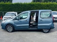 Begagnad Peugeot TePee S 92 HK (67 kW) 2012 Grå Minibuss