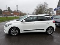 Used Hyundai i20 Premium 2018 White Hatchback