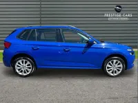 Usado Skoda Kamiq SE 115 CV (84 kW) 2021 Azul SUV