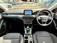 Usado Ford Focus Titanium 125 HP (91 kW) 2021 Vermelho Citadino