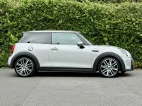 Used Mini Cooper S Exclusive 178 HP (130 kW) 2022 Silver Hatchback