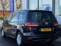 Usado VW Sharan SE 150 HP (110 kW) 2018 Preto Monovolume