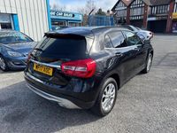 Used Mercedes GLA200 SE 136 HP (100 kW) 2017 Black SUV