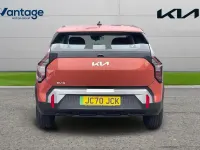 Used Kia EV3 Air 147 kW (201 HP) 2024 Orange SUV
