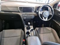 Used Kia Sportage 130 HP (95 kW) 2022 Red SUV