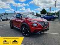 Used Nissan Juke N-Connecta 143 HP (105 kW) 2023 Red SUV