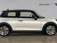 Used Mini Cooper Hatch 154 HP (113 kW) 2024 White Hatchback