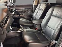 Used Mitsubishi Outlander 200 HP (147 kW) 2017 Grey SUV