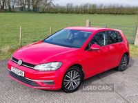 Used VW Golf VII SE 125 HP (91 kW) 2018 Red Hatchback