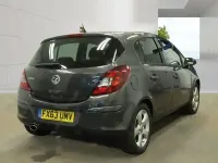 Usado Vauxhall Corsa 100 HP (73 kW) 2013 Cinzento Citadino