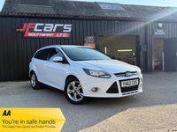 Used Ford Focus Zetec 125 HP (91 kW) 2013 White Estate