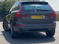 Used Volvo XC60 Plus 250 HP (183 kW) 2025 Platinum grey SUV
