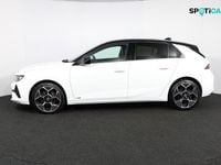 Used Vauxhall Astra Ultimate 131 HP (96 kW) 2022 White Hatchback