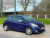 Used Peugeot 208 Active 82 HP (60 kW) 2013 Blue Hatchback