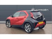 Used Toyota Aygo X 72 HP (52 kW) 2023 Red SUV