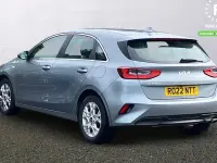 Usado Kia Ceed 120 CV (88 kW) 2021 Plateado Utilitario