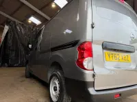 Usado Nissan NV200 SE 89 CV (65 kW) 2012 Gris Monovolumen