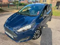 Used Ford Fiesta 95 HP (69 kW) 2015 Blue Hatchback