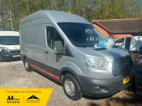 Usado Ford Transit 155 HP (114 kW) 2015 Prateado Van