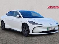 Used MG IM5 216 kW (295 HP) 2025 White Hatchback