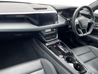 Used Audi e-tron GT quattro Design 389 kW (530 HP) 2022 Kemora grey Sedan