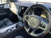 Used Volvo V60 R-Design 299 HP (219 kW) 2021 Gold Estate