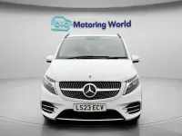 Used Mercedes V300 AMG line 237 HP (174 kW) 2023 White MPV