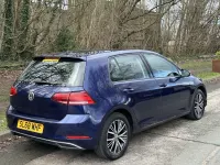 Used VW Golf VII SE 150 HP (110 kW) 2018 Blue Hatchback