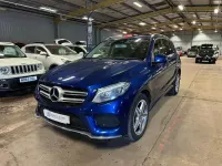 Usado Mercedes GLE250 AMG line 2018 Azul Carrinha