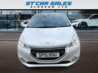 Used Peugeot 208 Style 82 HP (60 kW) 2015 White Hatchback