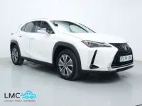 Usado Lexus UX 300e 150 kW (204 HP) 2024 Branco SUV