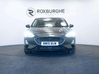 Used Ford Focus Zetec 125 HP (91 kW) 2019 Grey Hatchback